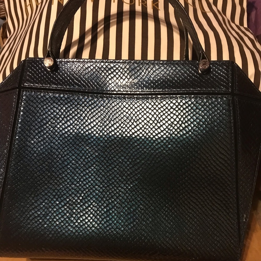 SOLD🖤Henri Bendel Cyan Metallic Bijoux Satchel